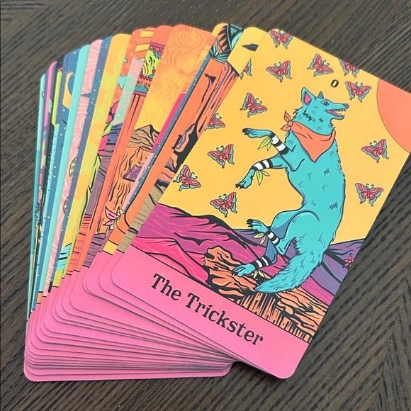 Desert Illuminations Tarot Deck & Guidebook - Picture 7 of 15